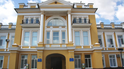 Орал тұрғыны әкімдікті сотқа беріп, 100 мың теңге өндіріп алды