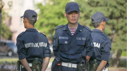 Павлодарда 1 млн теңгеден астам ақша ұрлаған ер адам көшеде ұсталды