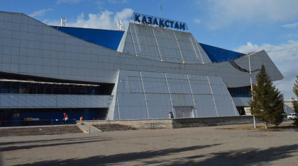 Елордалықтар «Қазақстан» спорт сарайы құрылысының баяу жүріп жатқанына наразы
