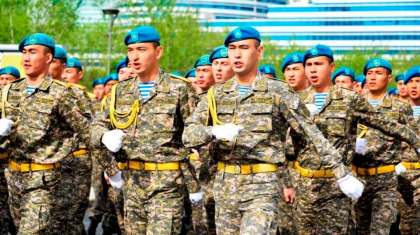 Қазақстандық десантшылар кәсіби мерекесін атап өтуде