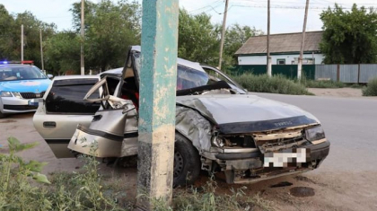 Ақтөбеде мас жүргізуші жол апатын жасады, жарақат алғандардың арасында 3 жасар бала бар