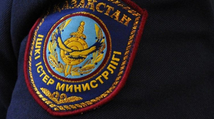 СҚО-да учаскелік полиция инспекторы қылмыс кезінде әрекет етпеді деген күдікпен ұсталды