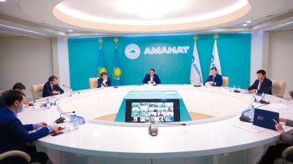«AMANAT» партиясы әлеуметтік жағдайы төмен отбасыларға азық-түлік картасын енгізуді ұсынды