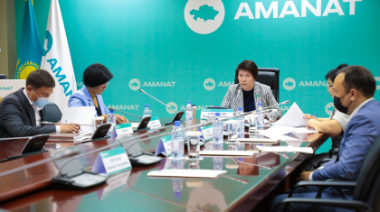 «AMANAT»: Бірқатар өңірде жаңа мектептердің құрылысы кешігіп жатыр