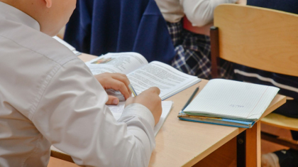 Елімізде 300 мыңнан астам оқушыға көмек ретінде қаржы берілді