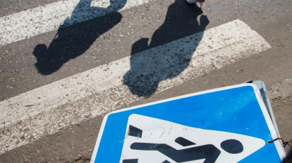 Павлодарда жаяу жүргіншіні көлік қағып кетті