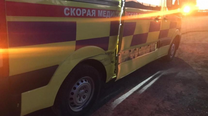 Талдықорғанда жедел жәрдем көлігі апатқа түсіп, ішіндегі аяғы ауыр келіншек көлікте босанды