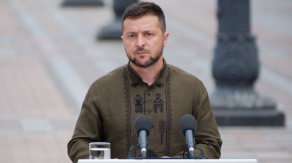 Киевте Зеленский мінген көлік жол апатына ұшырады
