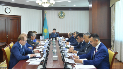 Алдағы жалпы отырыста Мәжіліс мемлекеттік жастар саясаты мәселелері туралы заң жобасын қарайды