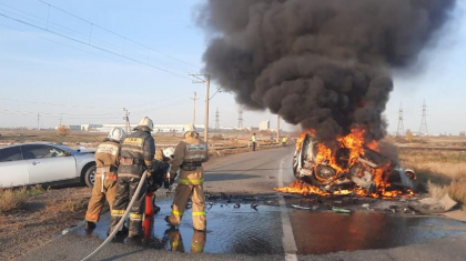 Ақмола облысында жол апатынан 3 адам тірідей жанып кетті
