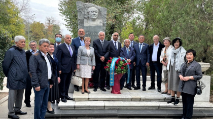 Алматыда Мұхтар Әуезовтің мерейтойына арналған халықаралық конференция өтті