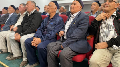 «Ел бірлігі – ең басты құндылық»: Шымкентте ақсақалдар Жолдауды талқылауға жиналды