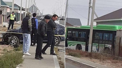Атырау облысында жеңіл көлік автобусқа соғылып, бір адам қаза тапты