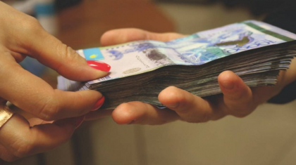 Шымкентте мектепке жұмысқа кірмек болған бойжеткен жарты млн теңгесінен айырылды