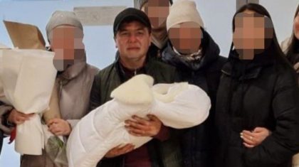 Астана тұрғыны алапат өрттен екі баланы құтқарып, күйген бетімен перзентханадағы баласына барған