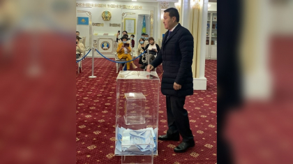 Әлихан Смайылов сайлауда дауыс берді