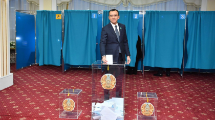 Мәулен Әшімбаев: Қазақстандықтардың дауыс беруге белсенді қатысатынына сенімдімін
