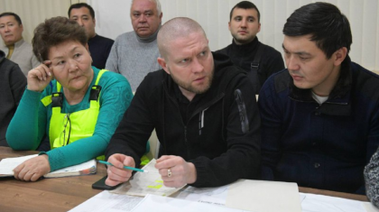 Екібастұзда 400-ден астам адам жөндеу-қалпына келтіру жұмыстарымен айналысуда