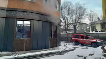Шымкентте көпқабатты үйде газ баллоны жарылып, бір адам ауруханаға түсті