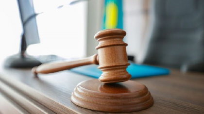 Ақтауда мысықтың үстіне секіріп, қорлаған азамат сотталды
