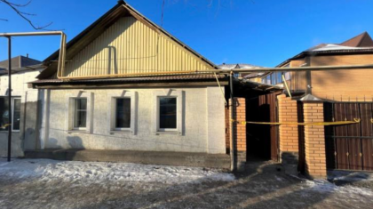 Оралда өлген адамның мәйіті үй ауласында 2 күн бойы жатқан