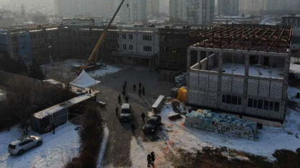 Таразда 19 жастағы бойжеткен биіктен секіріп кетті