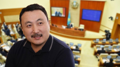 «Айтылуы, көтерілуі тиіс проблемалар жетерлік»: Аманжол Әлтай қоғамдағы түйткілді мәселелер жайлы