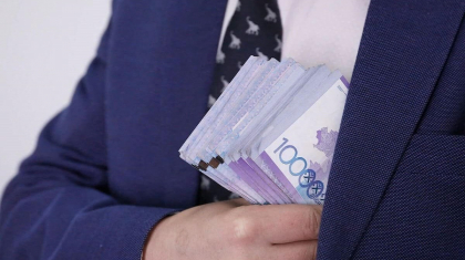 Қарағандыда пара алды деген күдікпен әкім орынбасары ұсталды