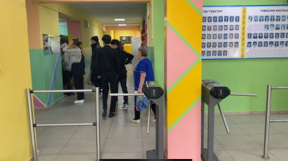 «Мектептерге қарулы күзет қажет»: балалар қауіпсіздігі мәселесі қашан шешілмек?