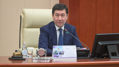 Қошанов: Журналистерге сұхбат беріп, пікір білдіру – депутаттардың басты міндеттерінің бірі