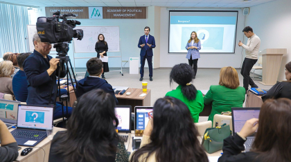 «AMANAT» партиясының «Қарызсыз қоғам» жобасы аясында 100 кәсіби тренер қаржылық сауаттылықты үйретеді