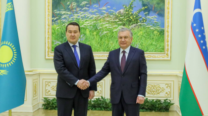 Әлихан Смайылов Ташкентте Өзбекстан президентімен кездесті