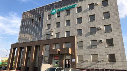 Аманаттықтар жол апатынан зардап шеккен Астана тұрғынына көмектесті
