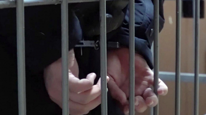 «Ауыр науқаспын»: Абай облысында таныстарын 21 млн теңгеге сан соқтырған алаяқ ұсталды