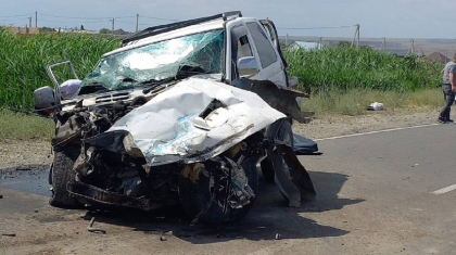 Талдықорған маңында жол апатынан екі адам қаза тапты