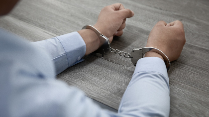 Қостанай тұрғынынан 6 млн теңге бопсалаған қылмыстық топ ұсталды