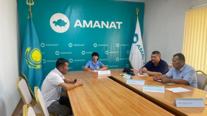 «AMANAT» партиясының заңгерлері сайрамдықтарға құқықтық көмек көрсетті