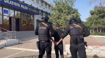 Ақтауда екі адамды өлтірген жігіт өмір бойына бас бостандығынан айырылды