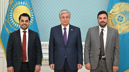Президент Қатардың Power International Holding компаниясының иелерімен кездесті