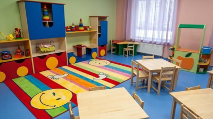 «Үш жерінде ісік бар»: Павлодарда кішкентай қыз балабақшадан жарақатпен оралған