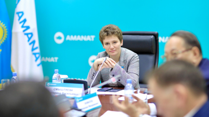 «AMANAT» партиясының фракциясы Жолдауды жүзеге асыруды құқықтық тұрғыда қамтамасыз етеді