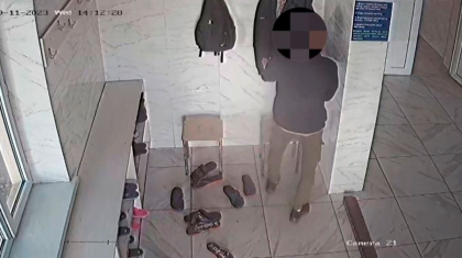 Таразда мешітке келушілерді тонаған ер адамның видеосы тарады