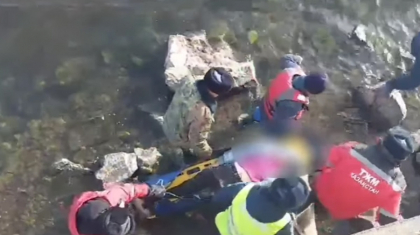 Өскеменде іздеу жарияланған әйел Ертіс жағалауындағы парапеттен құлап мерт болды