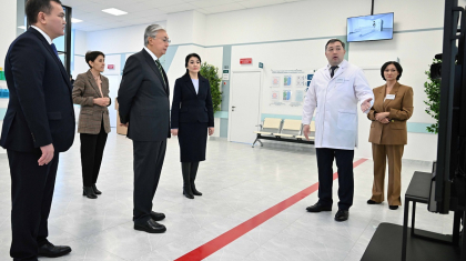 Президент елордадағы жаңа емхана жұмысымен танысты
