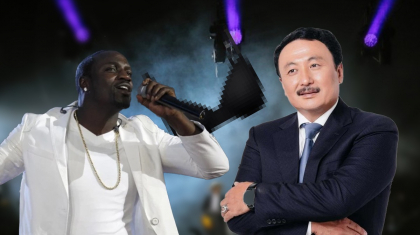 «Әншіге іш киімдерін лақтырған»: Әлтаев AKON-ның концертіндегі көргенсіздікті парламентте көтерді