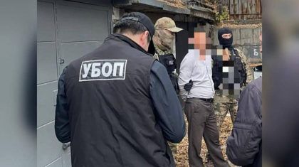 «Интимдік видеоларды таратамын»: Шымкентте ер адам экс-сүйіктісінен 20 мың доллар бопсалаған