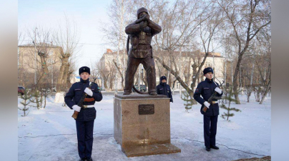 Көкшетауда Асқар Забикулинге арналған ескерткіш орнатылды