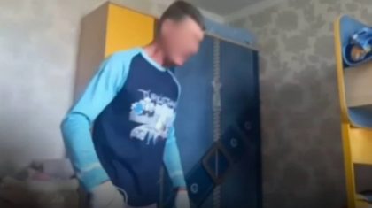Шымкентте жасөспірім қыз өгей әкесінен зорлық-зомбылық көріп келген