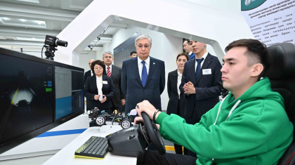 Мемлекет басшысы Өскемендегі «Лу Бань шеберханасының» жұмысымен танысты