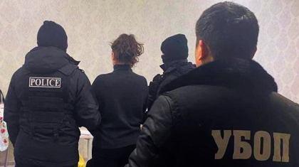 Батыс Қазақстанда күйеуін тапсырыспен өлтірмек болған әйел ұсталды